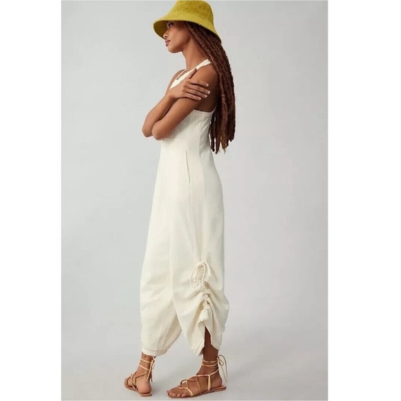 Daily Practice by Anthropologie Seamed Wide-Leg
Jumpsuit (M) - Picture 3 of 8